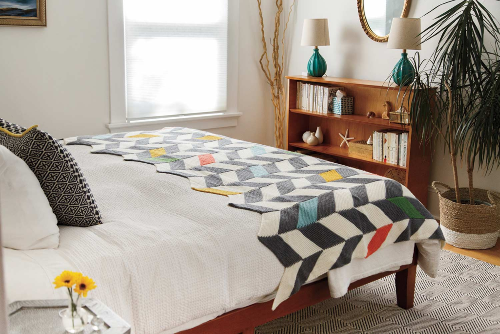 Pattern Spotlight: Holli Yeoh's Flash Forward Blanket - A No-Seam Modular Knit That Builds Itself