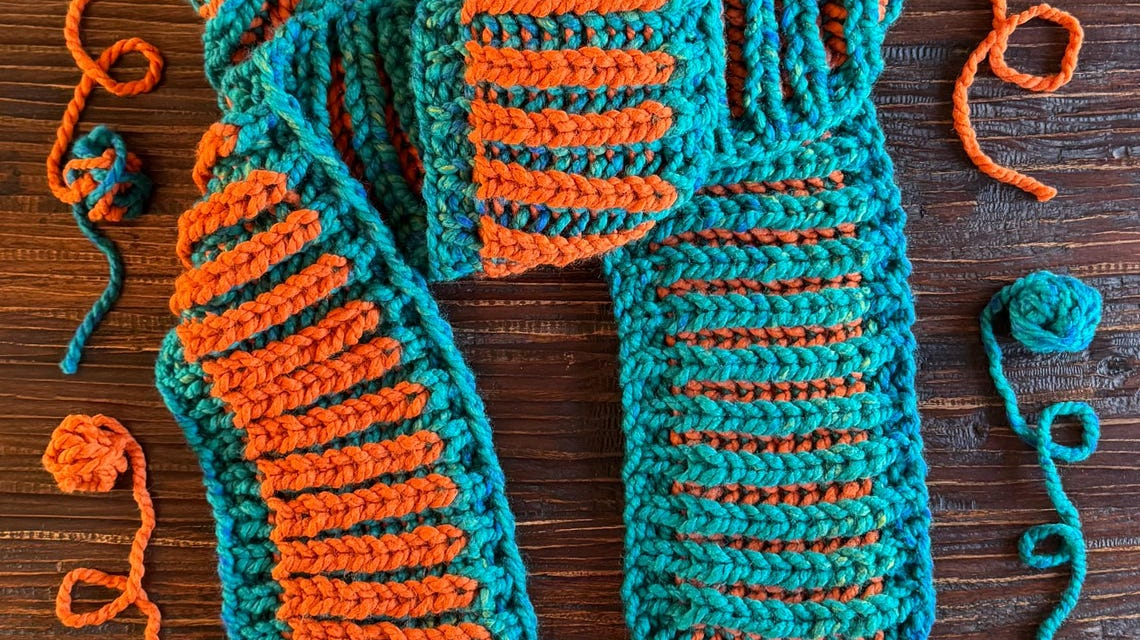 Your Next Favorite Knit: The ‘Switch It Up Scarf ‘ Scarf Pattern Uses Fisherman’s Rib Stitches In The Most Creative Way