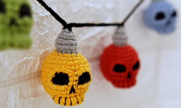 ‘Tis The Season For Crochet Skull String Lights – The Halloween Garland Your Home Deserves