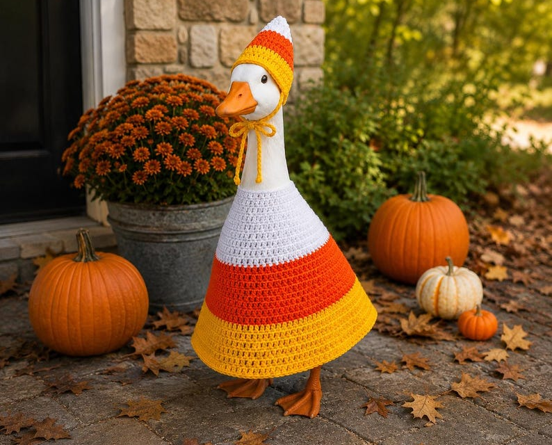 Popular This Season: Halloween Porch Goose Patterns For Crocheters